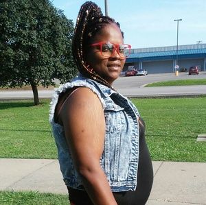 Meet your Posher, Alice