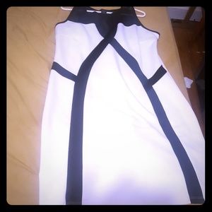 Sexy Keyhole Cut Out Geo Black and White Dress