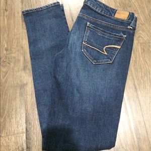 AE Skinny Jeans Size 2 Regular