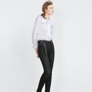 Zara White Ruffle Blouse in Size L