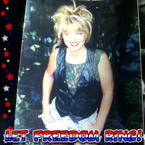 Meet your Posher, Renee