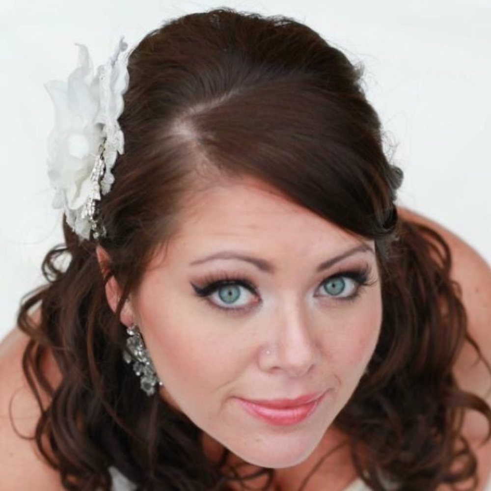 Belaire bridal headpiece