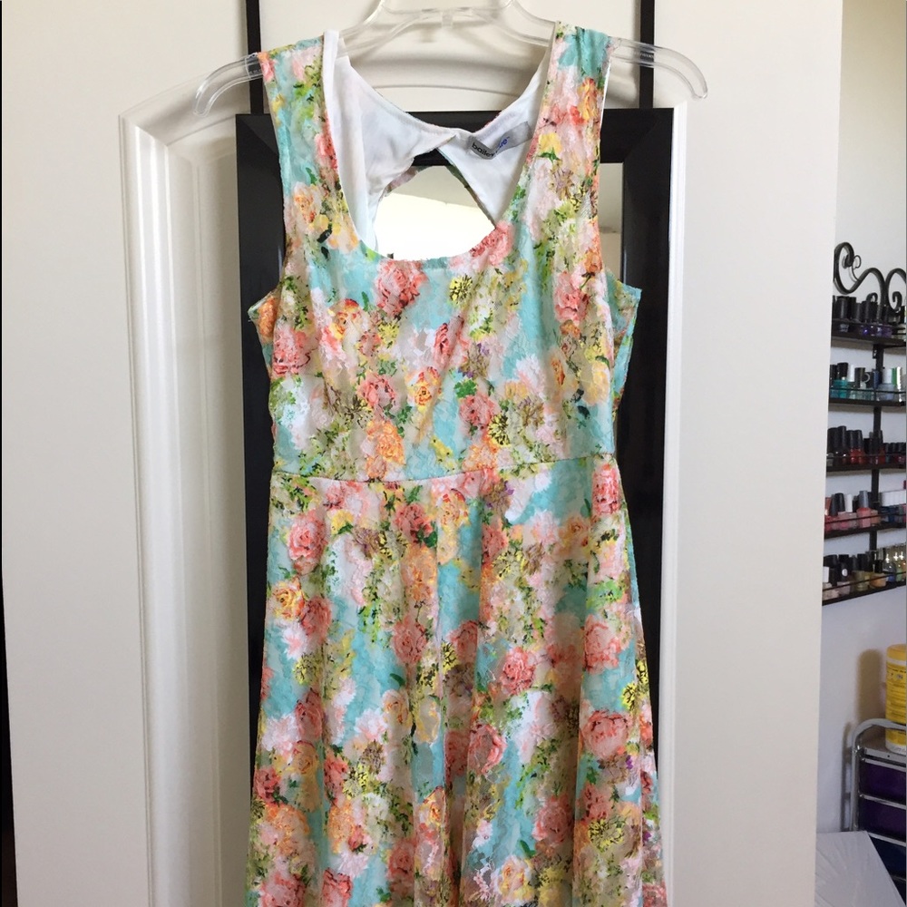 NEW Multicolor Lace Dress with Flower Design
