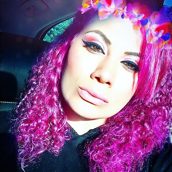 Meet your Posher, Fiona - Picture 2 of 2