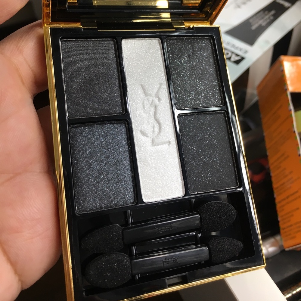 Ysl eyeshadow palette in noir Terriblement
