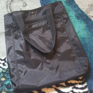 🎁FREE ITEM w/Purchse🎁Tote bag