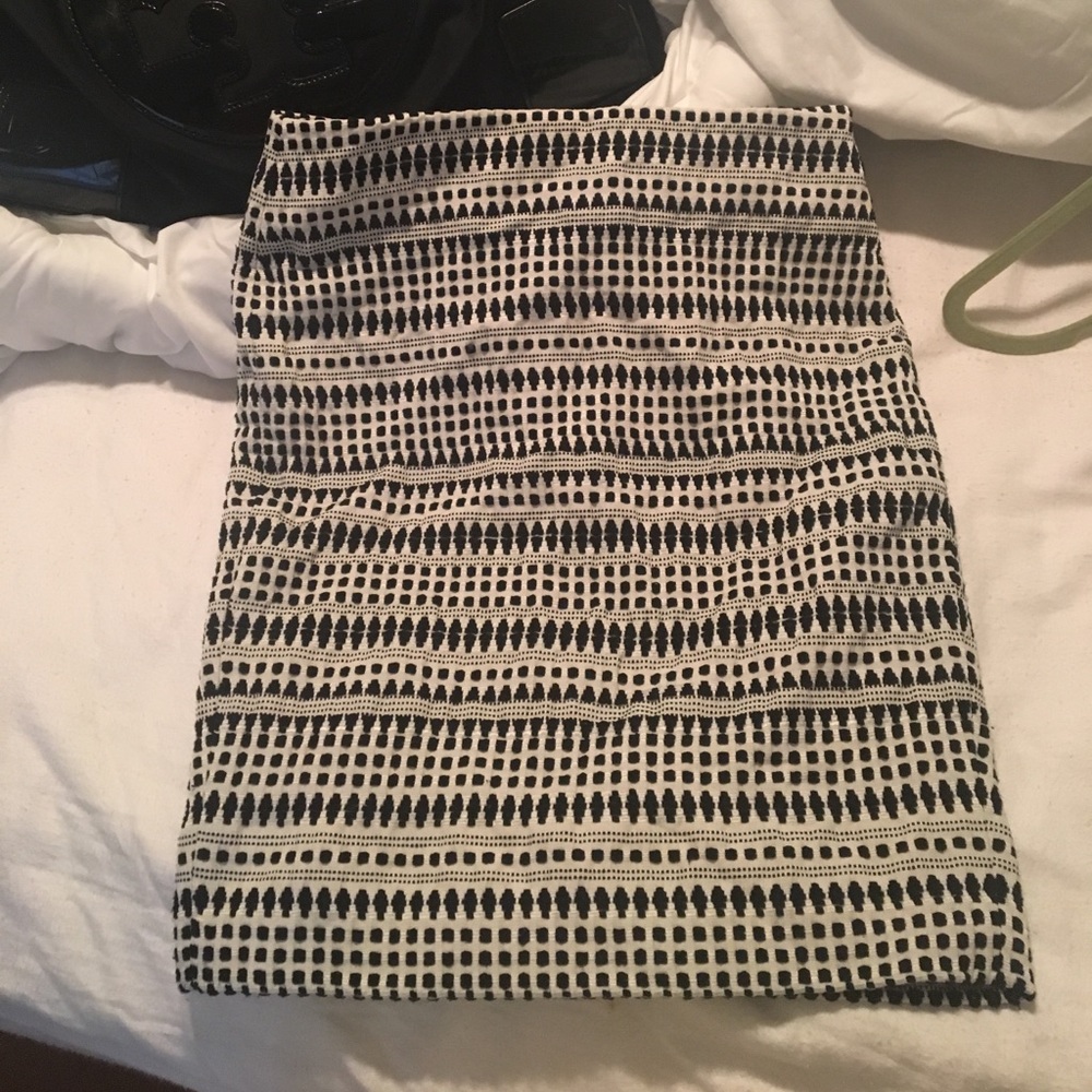 Loft pencil skirt, only worn once!