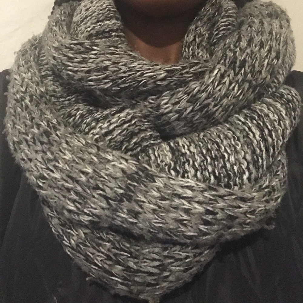 Forever 21 Infinity Scarf