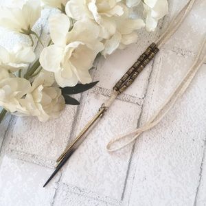 Free People White and Gold 3 Point Necklace