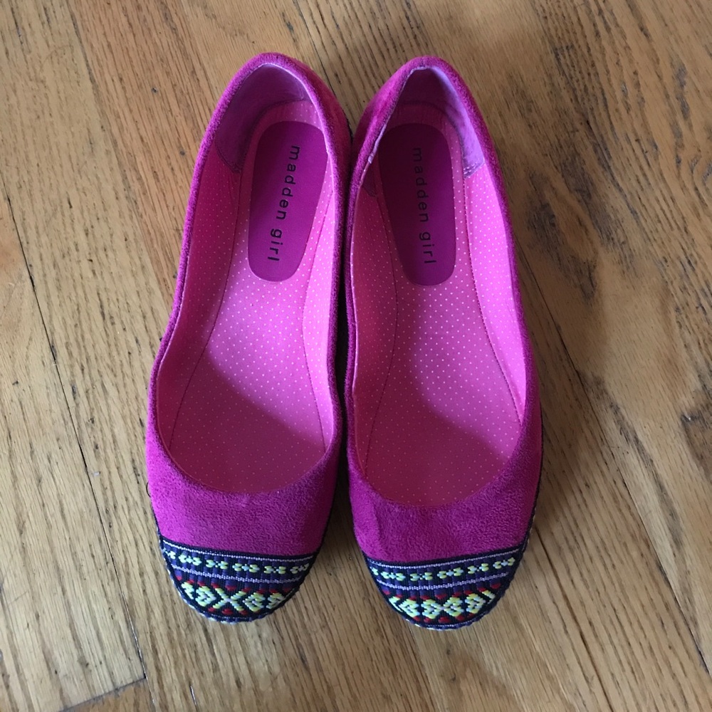 Steve Madden Madden Girl flats. Size 6.5 - Picture 2 of 3