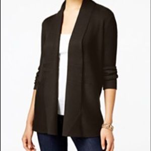 Simple loose fitting cardigan