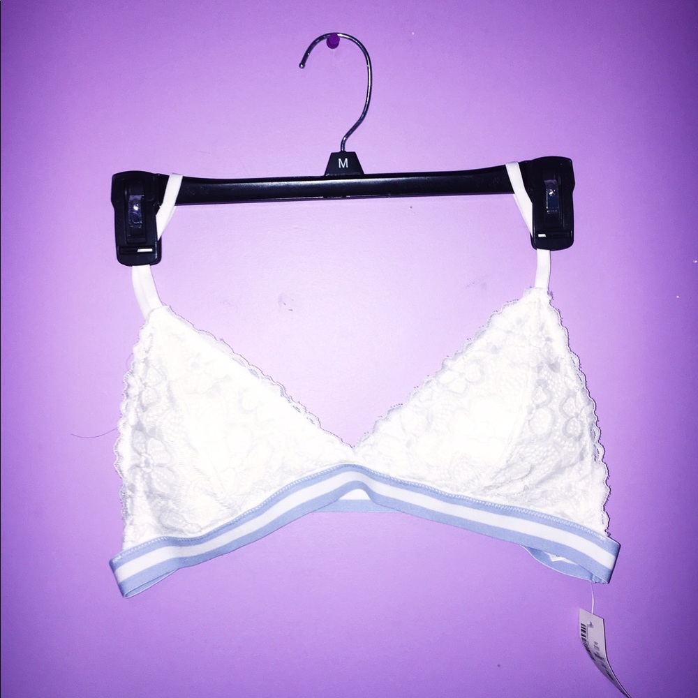 NEW Aeropostale Athletic Band Lace Bralette