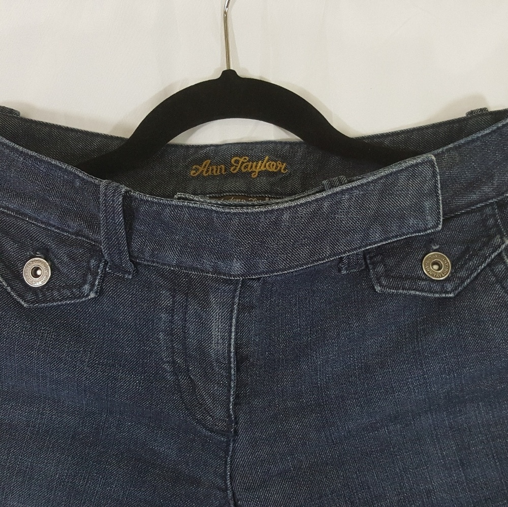 Ann Tatlor Dark Wash Modern Fit Lindaay Waist Jean