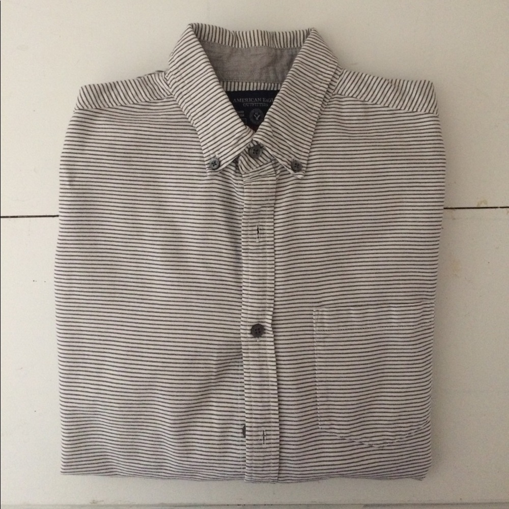 American Eagle button down (M)