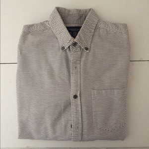 American Eagle button down (M)