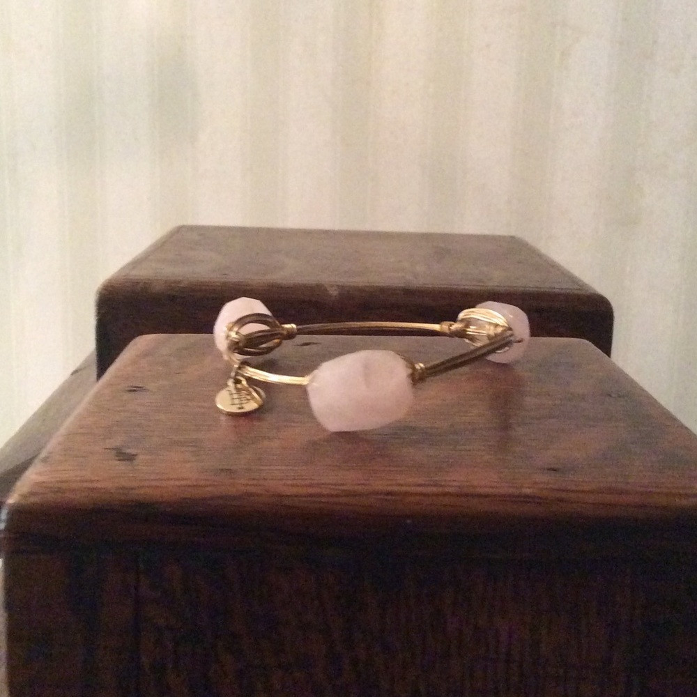 Pink quartz bracelet