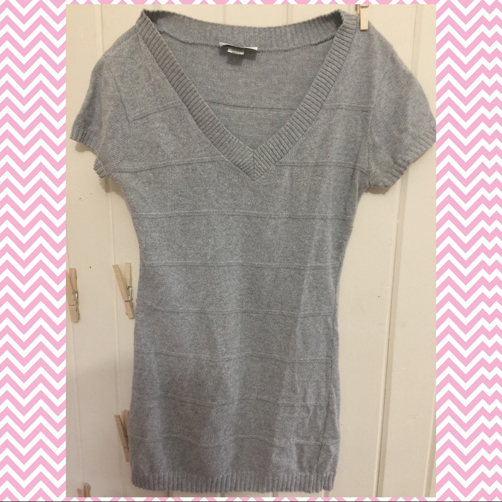 Grey Short Sleeve Sweater
