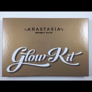 Anastasia beverly hills glow kit "ultimate glow"