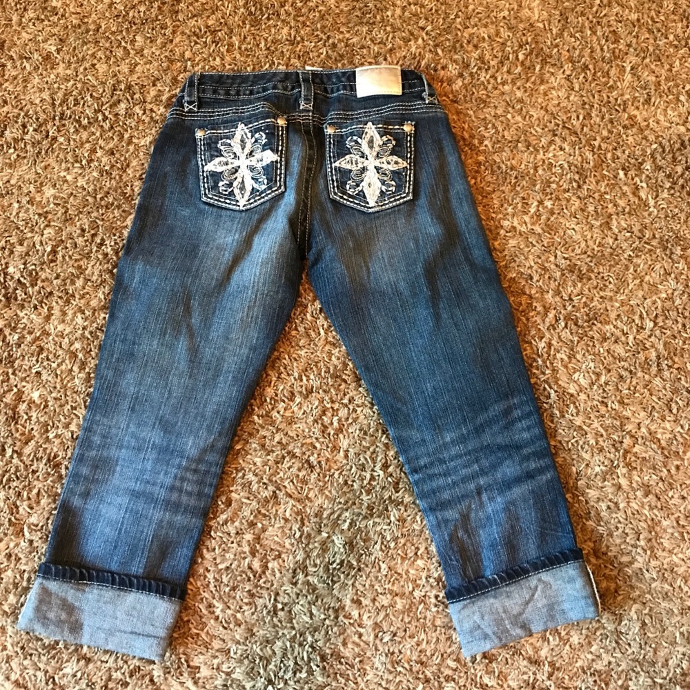 Capris