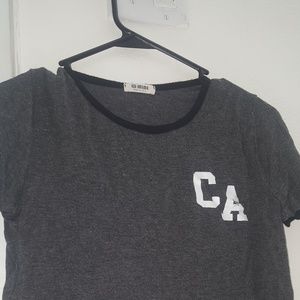 A great casual crop top for summer !