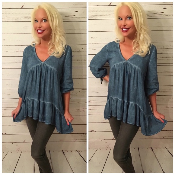 LAST 1!  💕Stunning Blue Mineral Wash Tunic! - Picture 2 of 3