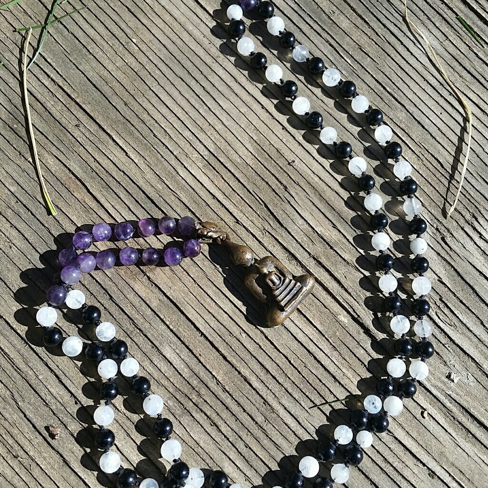 Handknotted 108 Bead Mala/Moonstone&Amethyst