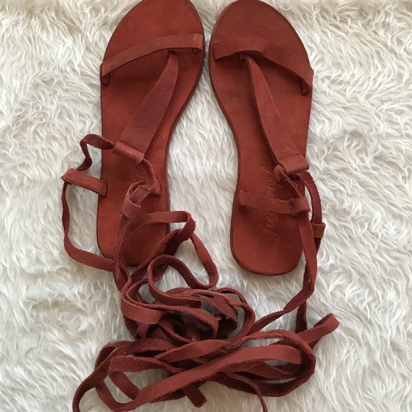 Free People Red Dahlia Sandal - Picture 3 of 6