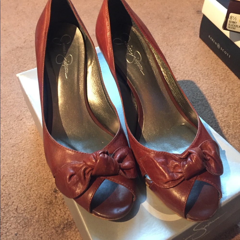 DONATED🌸 Jessica Simpson peep toe heels