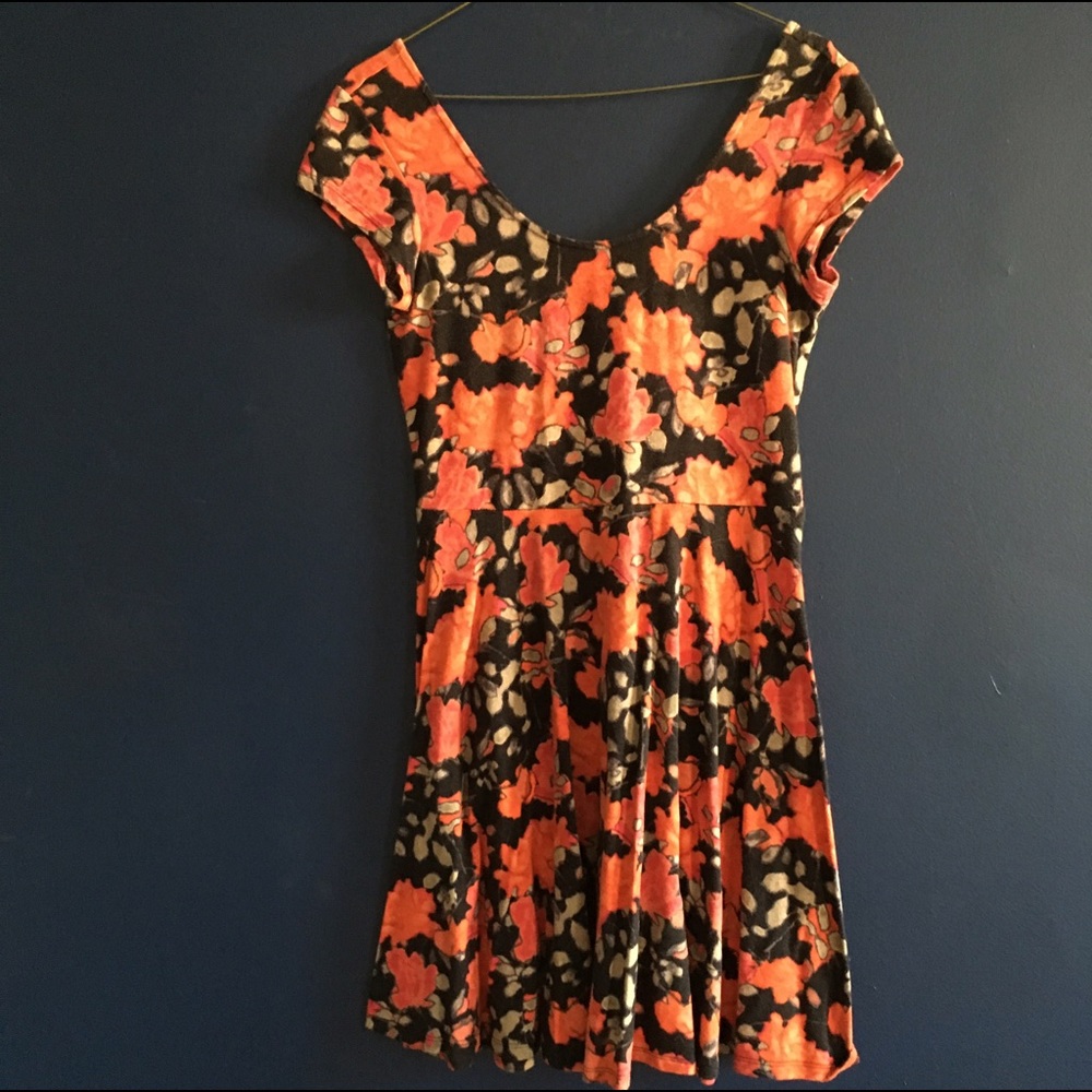 U.O. Cute and comfy dress