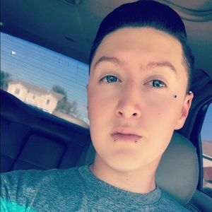 Meet your Posher, Thomas