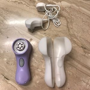 🎉Purple Mia 2 Clarisonic🎉