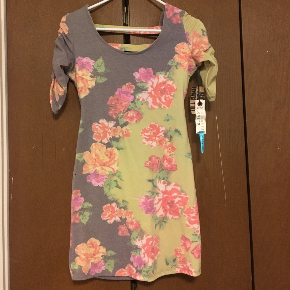 Billabong Designer's Closet Summer Mini Dress!