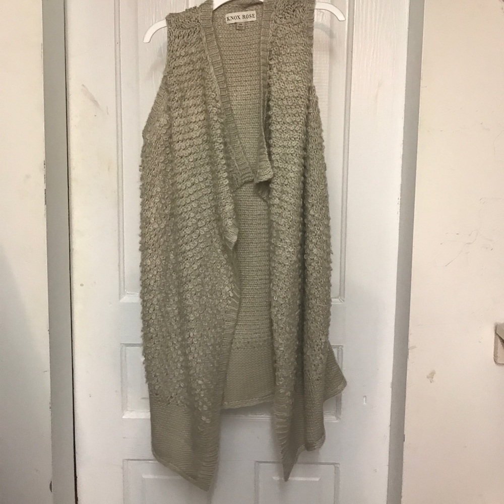 Knox Rose-Target Beidge sleeveless shrug