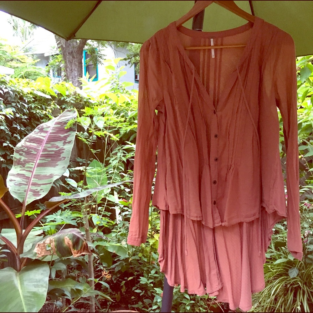 Beautiful long sleeve Free People Top