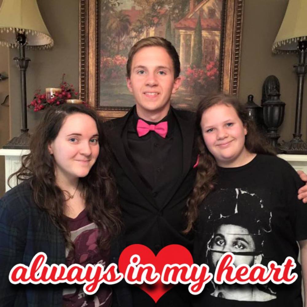 Meet your Posher, Ethan