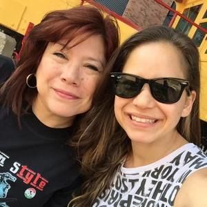 Meet your Posher, Candace