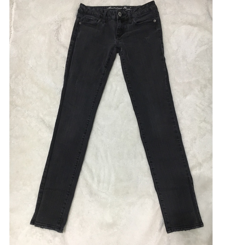 American Eagle Outfitter skinny jeans