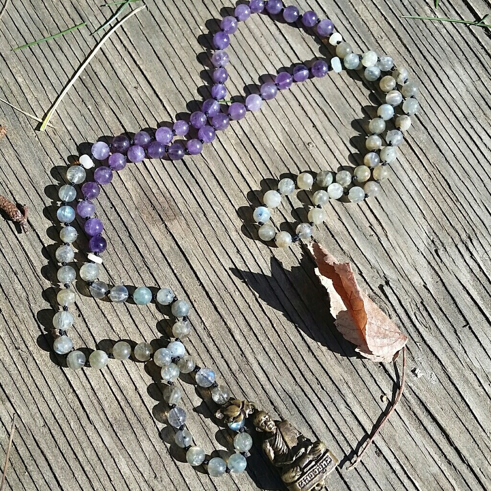 Handknotted 108 Bead Mala/Labradorite/Amethyst