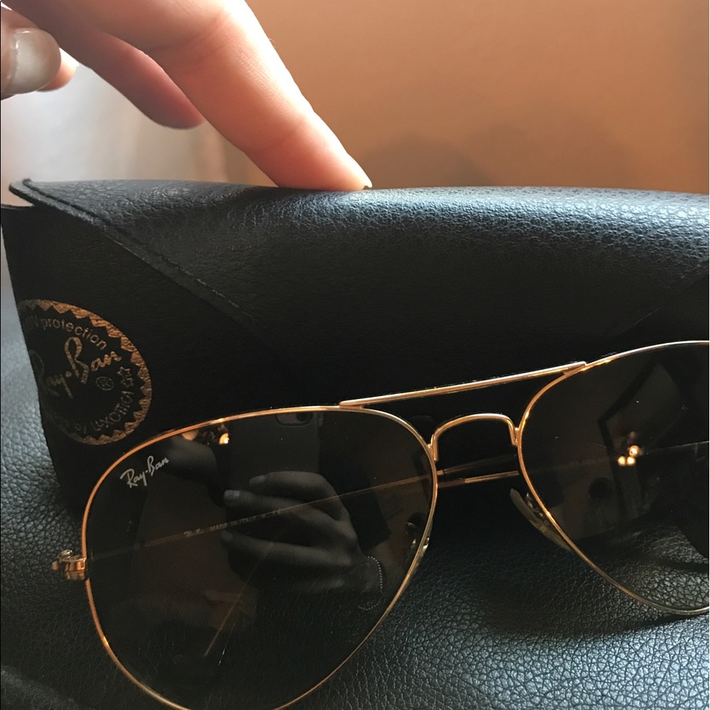 Ray-ban aviator sunglasses
