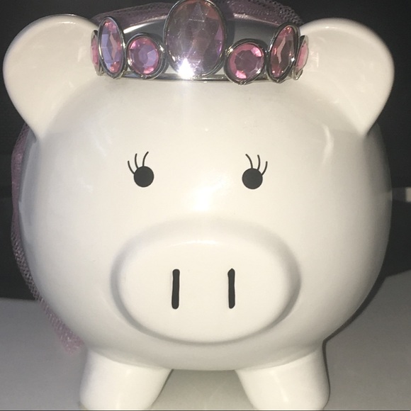 Pig princess coin holder/saver - Picture 4 of 4