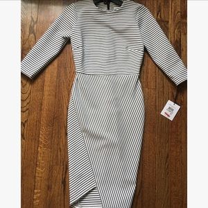 Calvin Klein W Petite Three-Quarter-Sleeve Dress