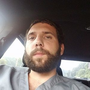 Meet your Posher, Larry