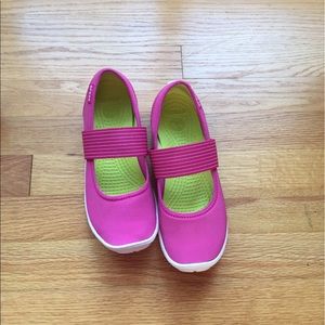 Crocs casual Mary Jane shoes size 6