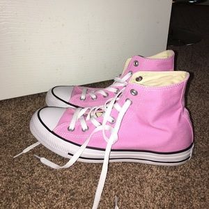 pink converse