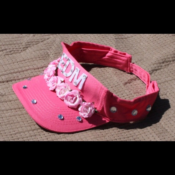 (NWOT) EDM Visor - Picture 3 of 3