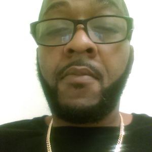 Meet your Posher, Eric premo slim