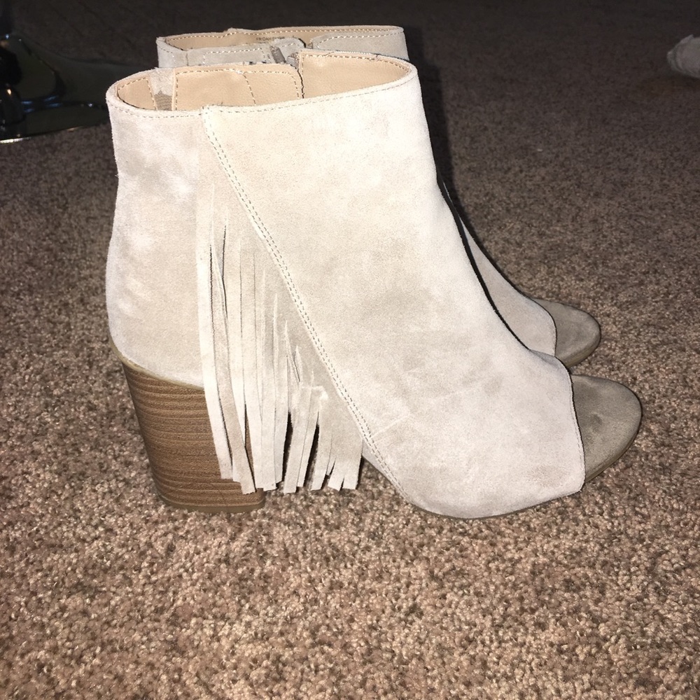 kenneth cole wedges