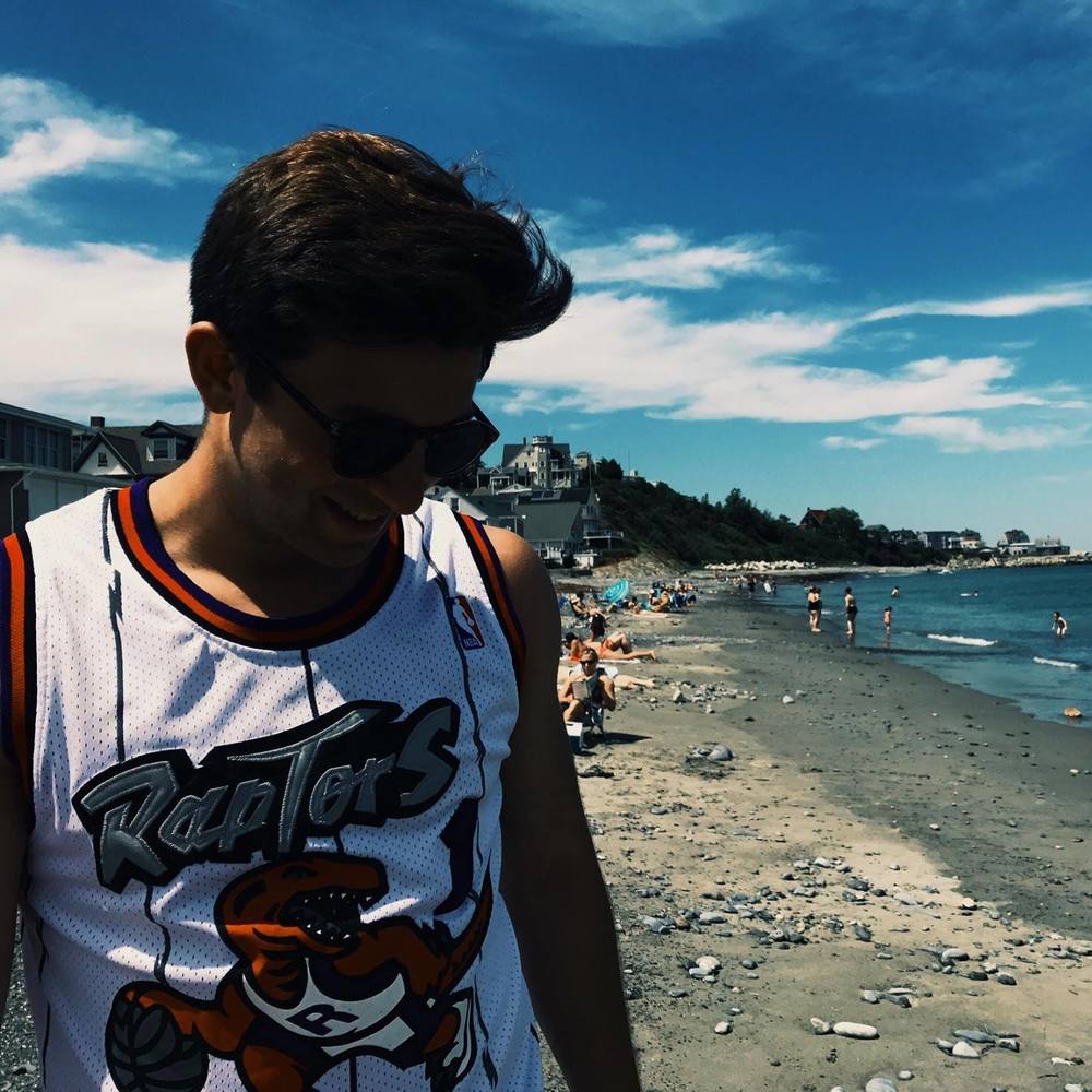 Meet your Posher, Max