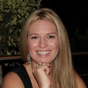 Meet your Posher, Dominique