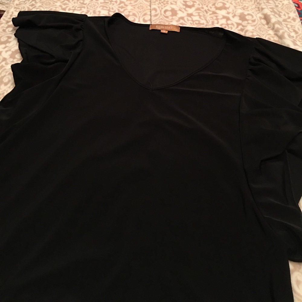 Ellen Tracy ruffle sleeve tank